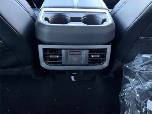 New 2026 Ford F250 Platinum w/ Tremor Off-Road Package image 22