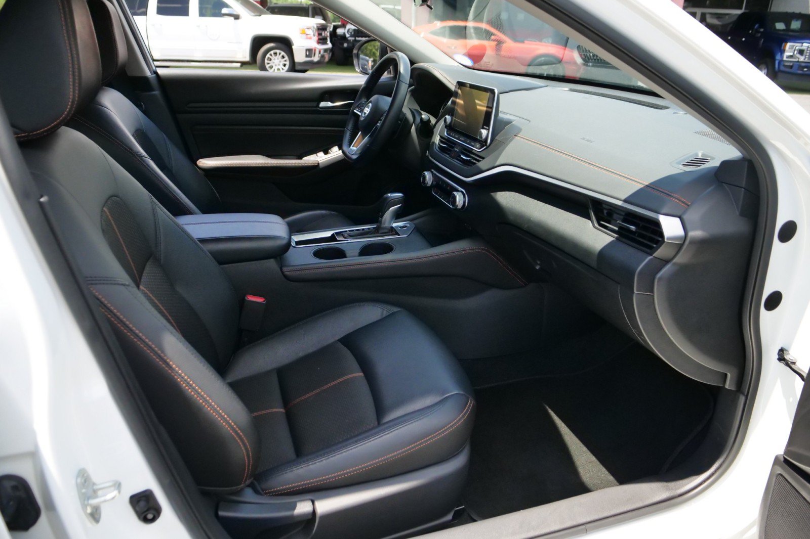 Used 2020 Nissan Altima 2.5 SR FWD image 30