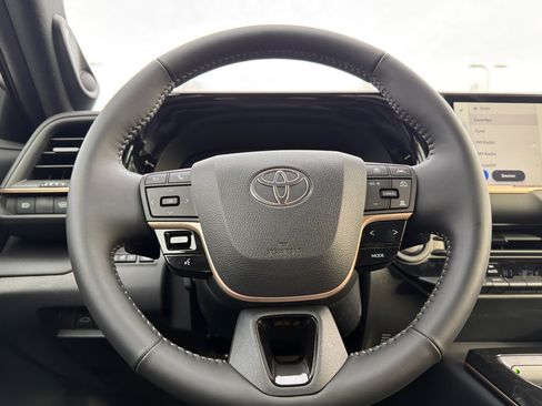 New 2026 Toyota Crown Platinum image 20