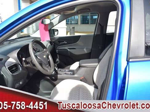 Used 2024 Chevrolet Equinox LS w/ LS Convenience Package image 18