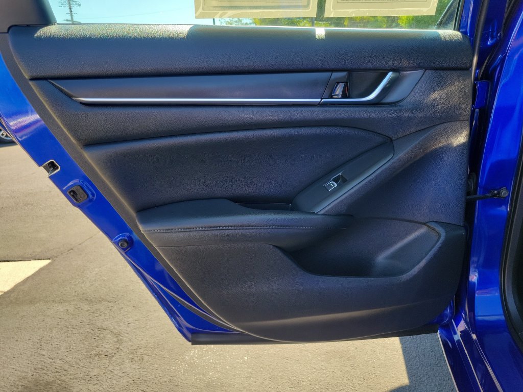 Used 2022 Honda Accord Sport Special Edition image 16