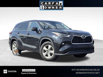 Used 2023 Toyota Highlander LE