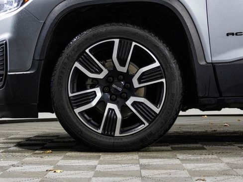 Used 2021 GMC Acadia SLE w/ Driver Convenience Package image 45