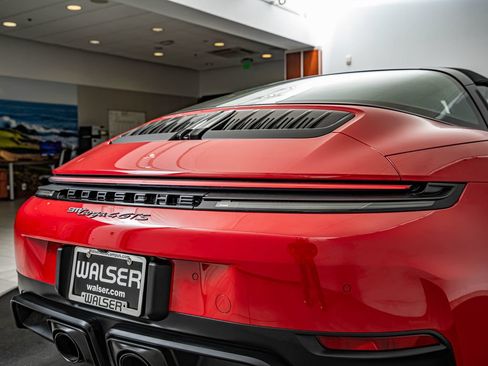 Used 2026 Porsche 911 Targa 4 GTS AWD/4WD image 21