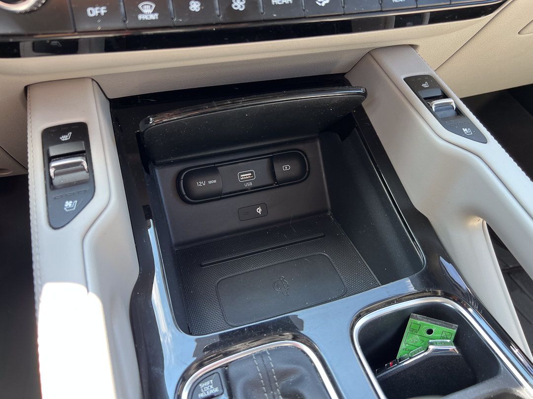 Used 2021 Kia Telluride EX w/ EX Premium Package AWD/4WD image 26