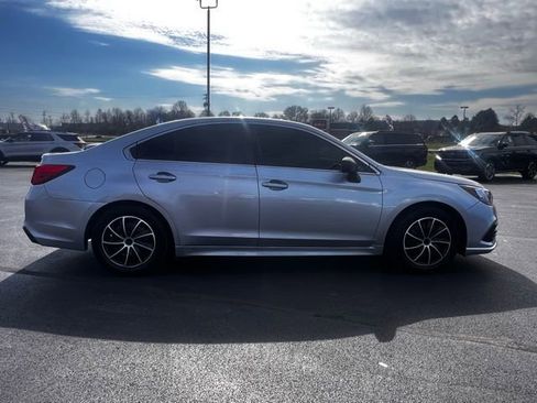 Used 2019 Subaru Legacy 2.5i image 6