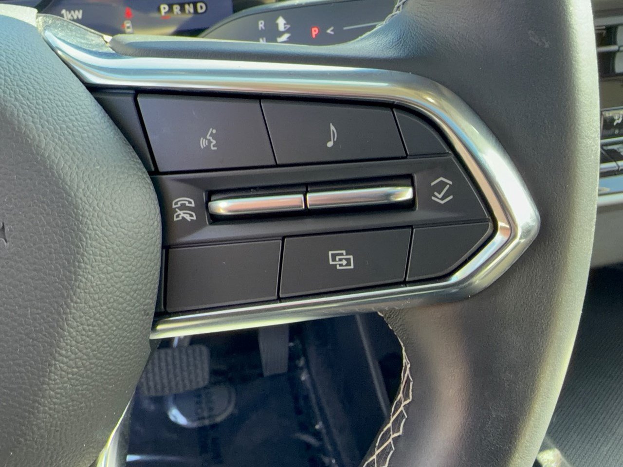 Used 2024 Honda Prologue Touring image 19