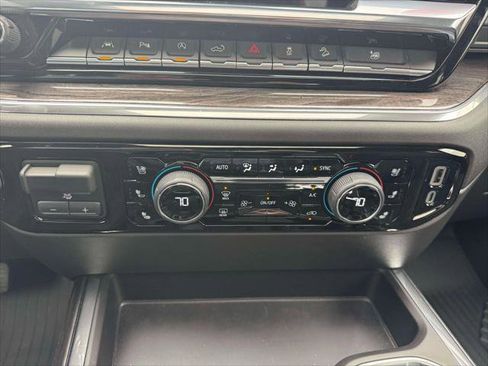 Used 2024 Chevrolet Silverado 1500 LTZ w/ LTZ Premium Package image 29