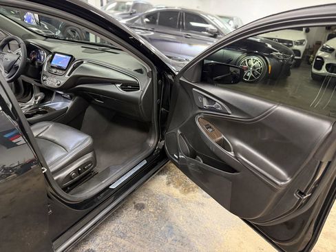 Used 2019 Chevrolet Malibu Premier w/ Sun and Wheel Package image 34