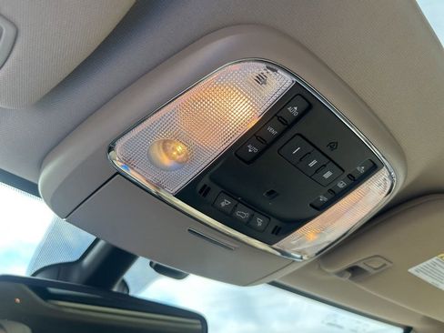 Certified 2022 Jeep Grand Cherokee Limited image 44