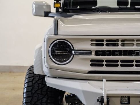 Used 2026 Ford Bronco 2-Door AWD/4WD image 4
