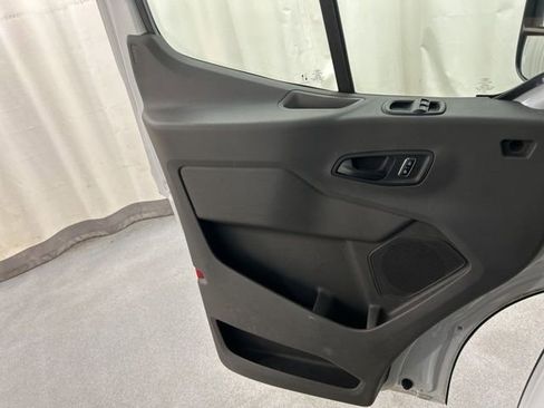 Used 2025 Ford Transit 250 148 High Roof Extended AWD image 14