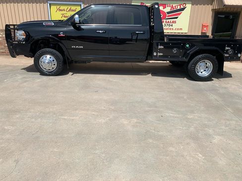 Used 2022 RAM 3500 Laramie AWD/4WD image 5