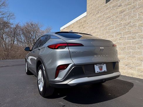 Used 2024 Buick Envista Preferred w/ Convenience I Package image 6