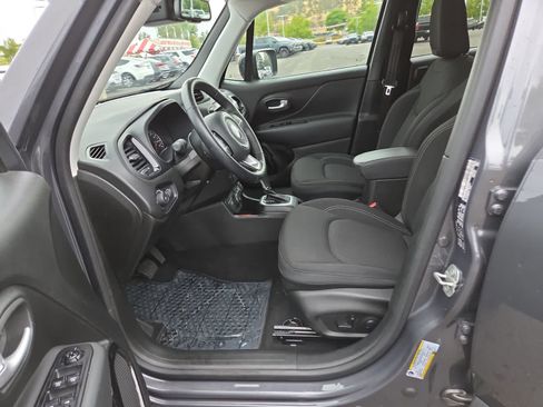 Certified 2023 Jeep Renegade Altitude w/ Sun/Sound Group AWD/4WD image 19