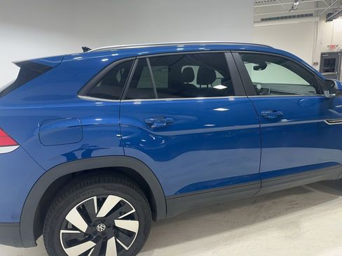 Used 2025 Volkswagen Atlas Cross Sport SE image 14