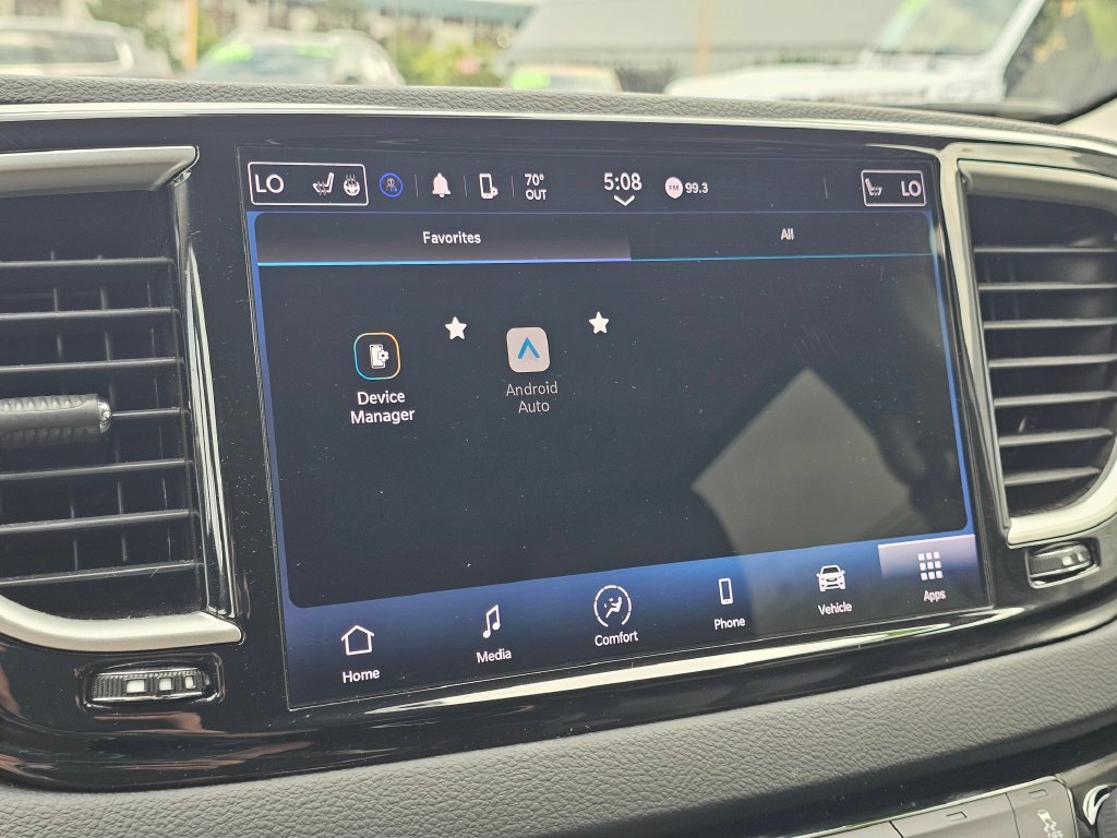 Used 2023 Chrysler Pacifica Touring-L FWD image 29