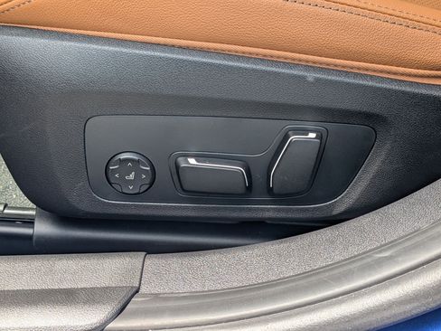 New 2026 BMW 330i Sedan w/ M Sport Package RWD image 16