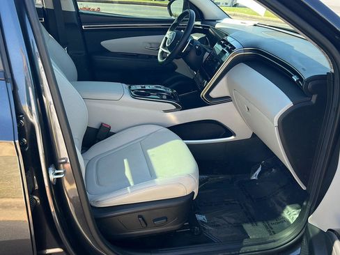 Used 2023 Hyundai Tucson Limited image 13