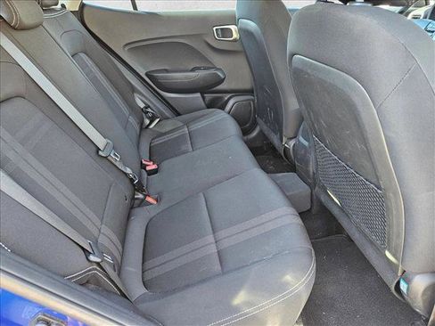 Used 2023 Hyundai Venue SEL w/ Cargo Package image 20