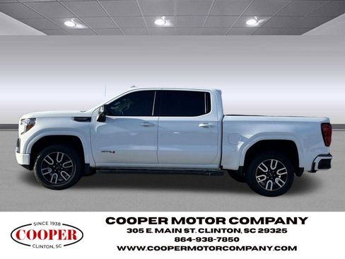 Used 2020 GMC Sierra 1500 AT4 w/ AT4 Premium Package image 4