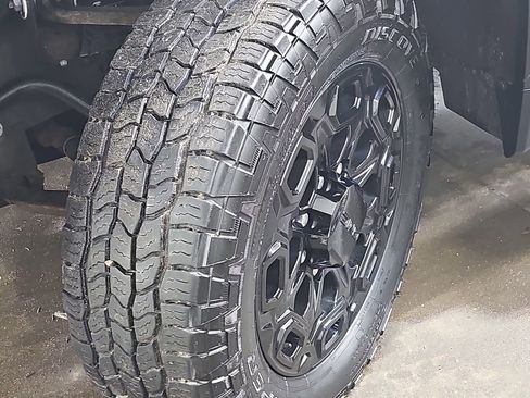 Used 2020 GMC Sierra 2500 Denali w/ Denali Ultimate Package image 38