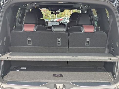 New 2026 INFINITI QX80 Autograph w/ Premium Cargo Package image 12