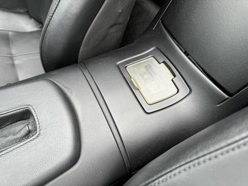 Used 2004 BMW Z4 3.0i RWD image 21
