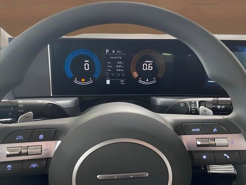 Certified 2025 Hyundai Sonata SEL AWD/4WD image 12