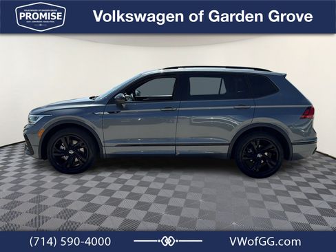 Used 2023 Volkswagen Tiguan SE R-Line FWD image 5