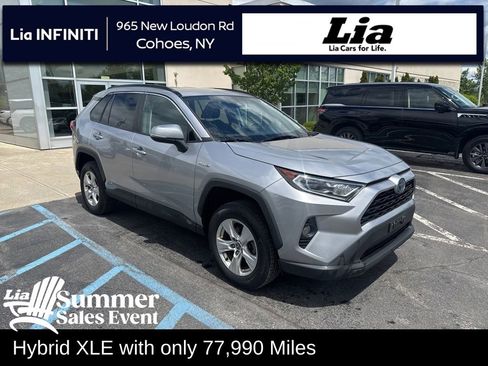 Used 2021 Toyota RAV4 XLE AWD/4WD image 1