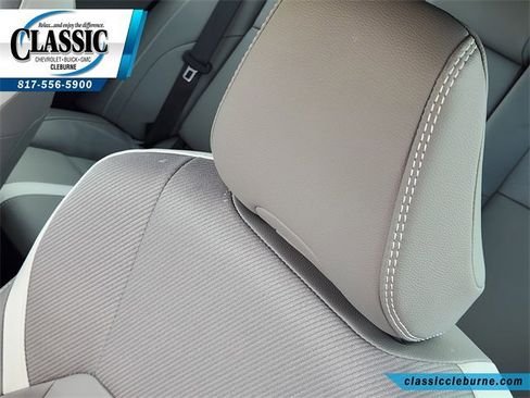 Used 2025 Toyota Camry LE image 15