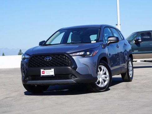 Used 2024 Toyota Corolla Cross L FWD image 4