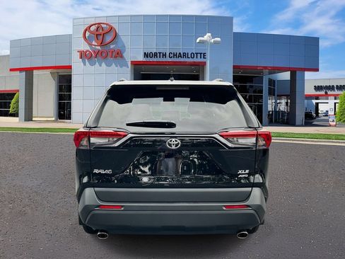 Used 2025 Toyota RAV4 XLE w/ Convenience Package AWD/4WD image 7