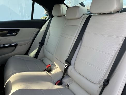 Certified 2025 Mercedes-Benz C 300 Sedan image 33