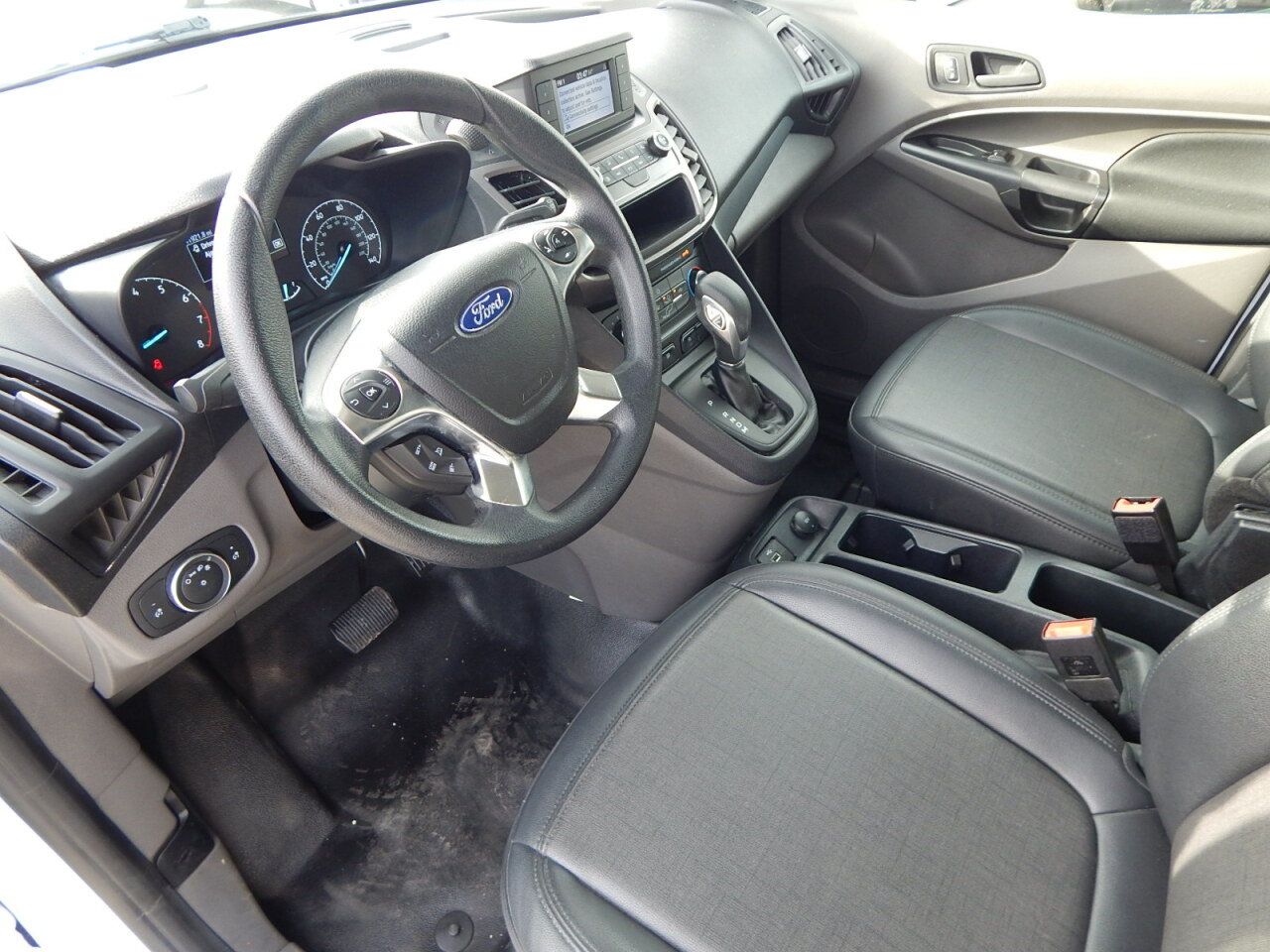 Used 2022 Ford Transit Connect XL FWD image 17