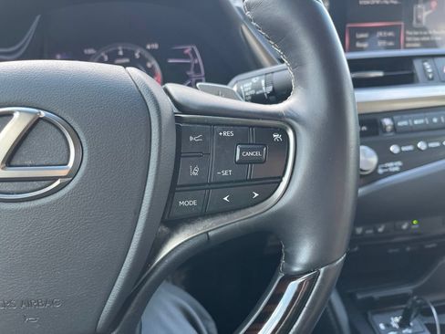 Used 2021 Lexus ES 350 w/ Premium Package FWD image 15