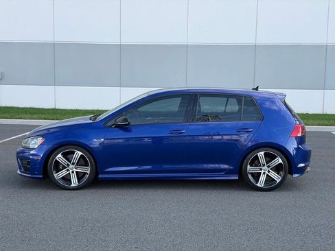 Used 2016 Volkswagen Golf R 4-Door image 10