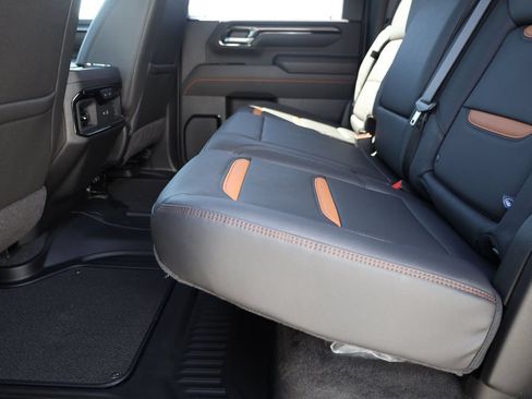 New 2026 GMC Sierra 3500 AT4 w/ AT4 Premium Plus Package AWD/4WD image 19