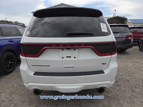 Used 2022 Dodge Durango R/T RWD image 8