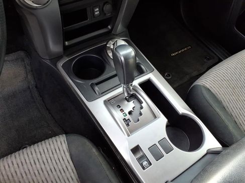 Used 2018 Toyota 4Runner SR5 image 28