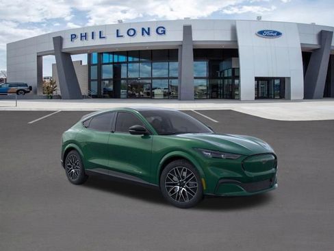New 2026 Ford Mustang Mach-E Premium AWD/4WD image 8