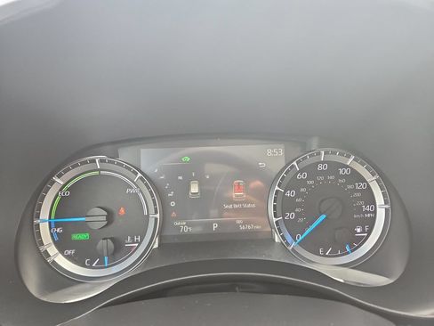 Used 2023 Toyota Highlander XLE AWD/4WD image 8