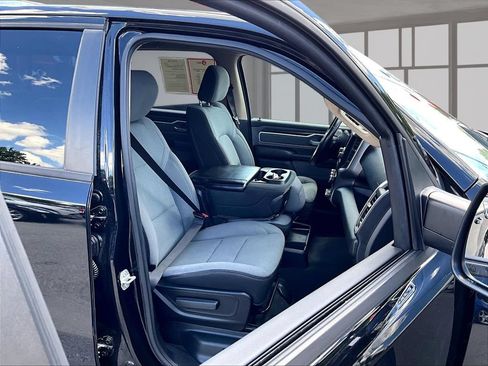 Used 2020 RAM 1500 Big Horn AWD/4WD image 8
