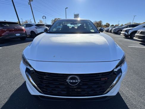 New 2025 Nissan Sentra SR image 25