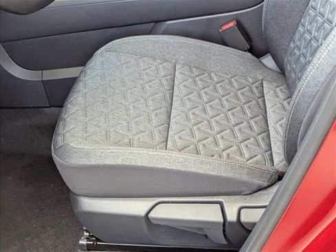 New 2026 Nissan Kicks SV image 4