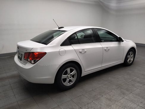 Used 2016 Chevrolet Cruze LT FWD image 10
