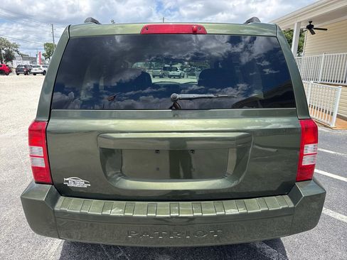 Used 2008 Jeep Patriot Sport FWD image 4