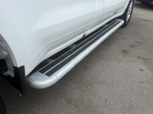 Used 2025 Chevrolet Silverado 1500 W/T image 38