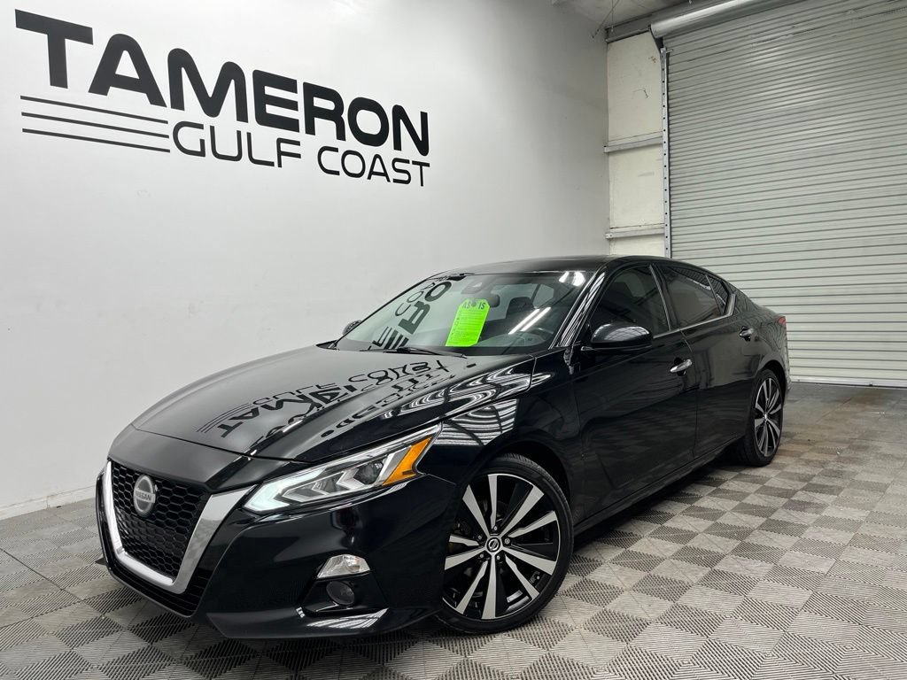 Used 2019 Nissan Altima 2.5 Platinum FWD image 2